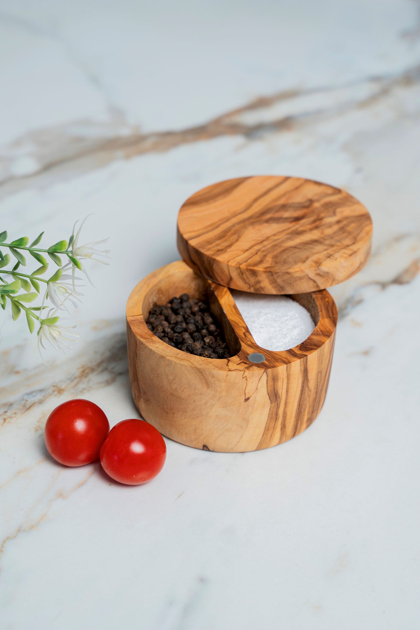 Olive Wood Spice Box with Magnetic Lid