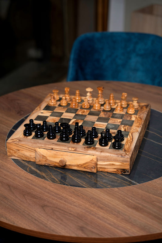 Amazing  Naturale Wooden Chess set